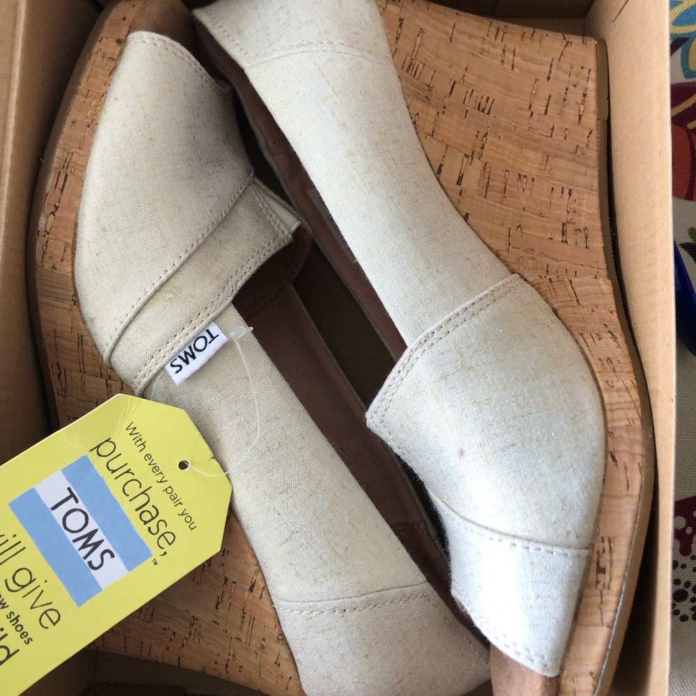Tom’s wedges wedding edition size 9W